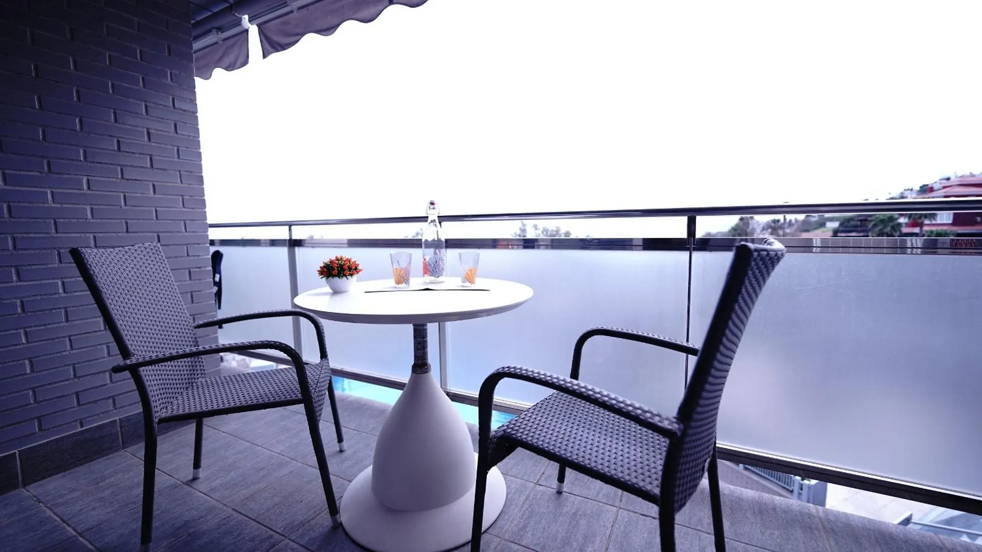 Malagasuite Timon Sea Views Benalmadena Apartment