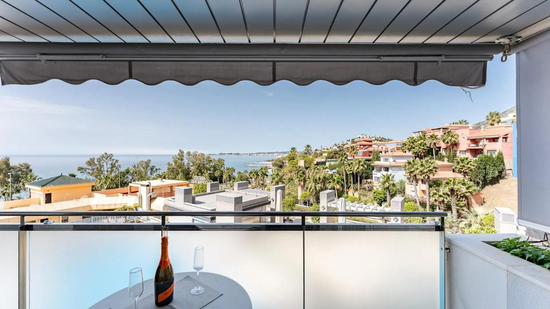 Malagasuite Timon Sea Views Benalmadena